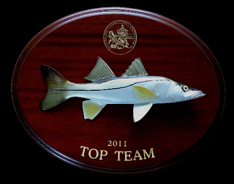 14" Snook on a Mahogany Plaque with Gold Laser Engraving 14" Snook on a Mahogany Plaque with Gold Laser Engraving
